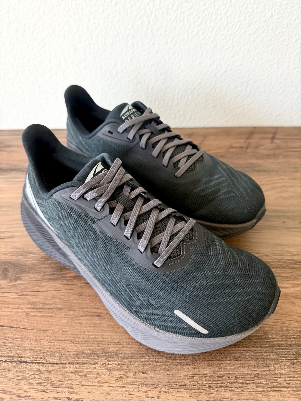 Altra FWD Experience Women's Running Shoes (Size 7) Dark Green Mint Condition - Picture 3 of 11